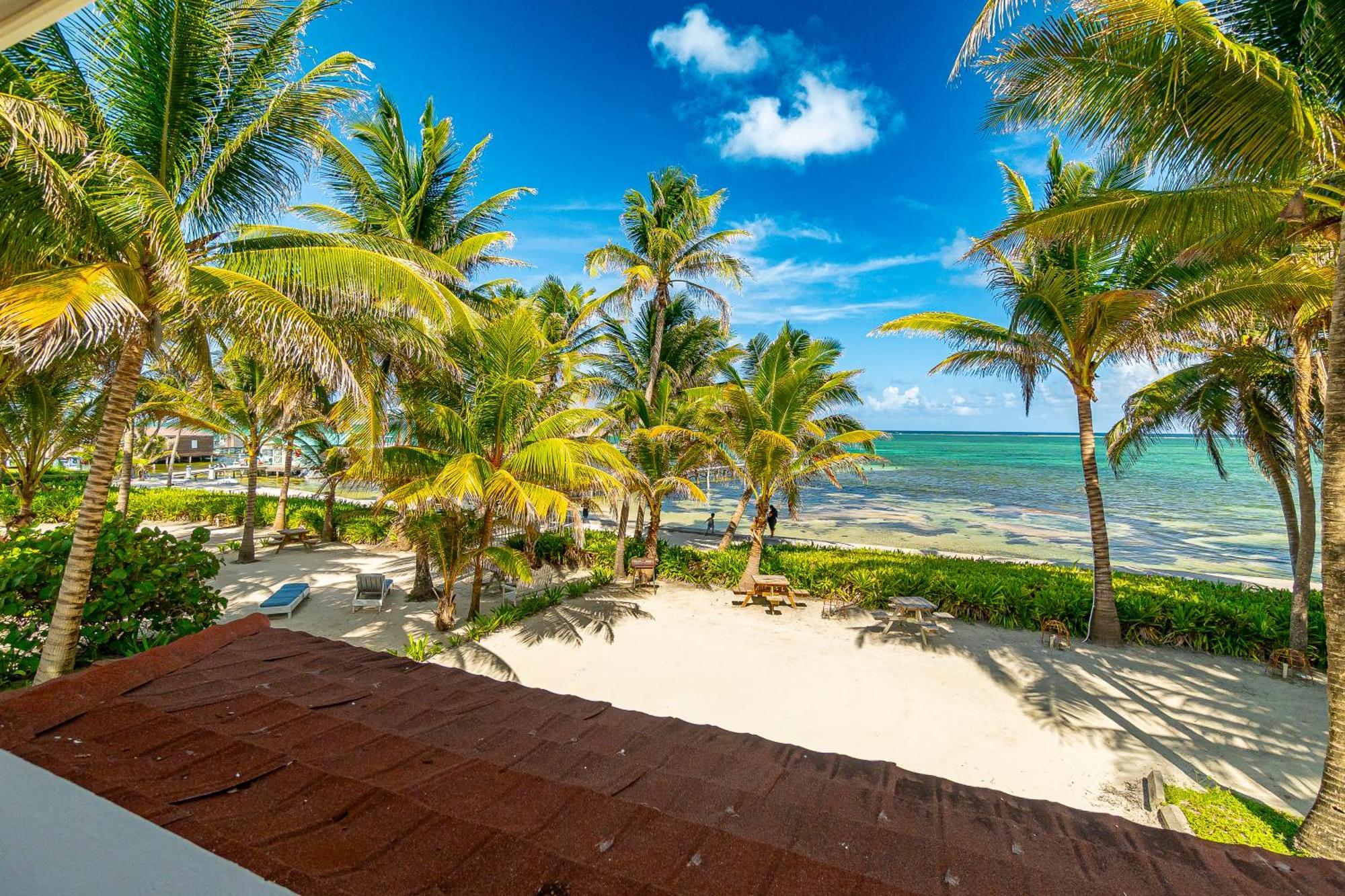 Tradewinds Paradise Villas San Pedro  Εξωτερικό φωτογραφία